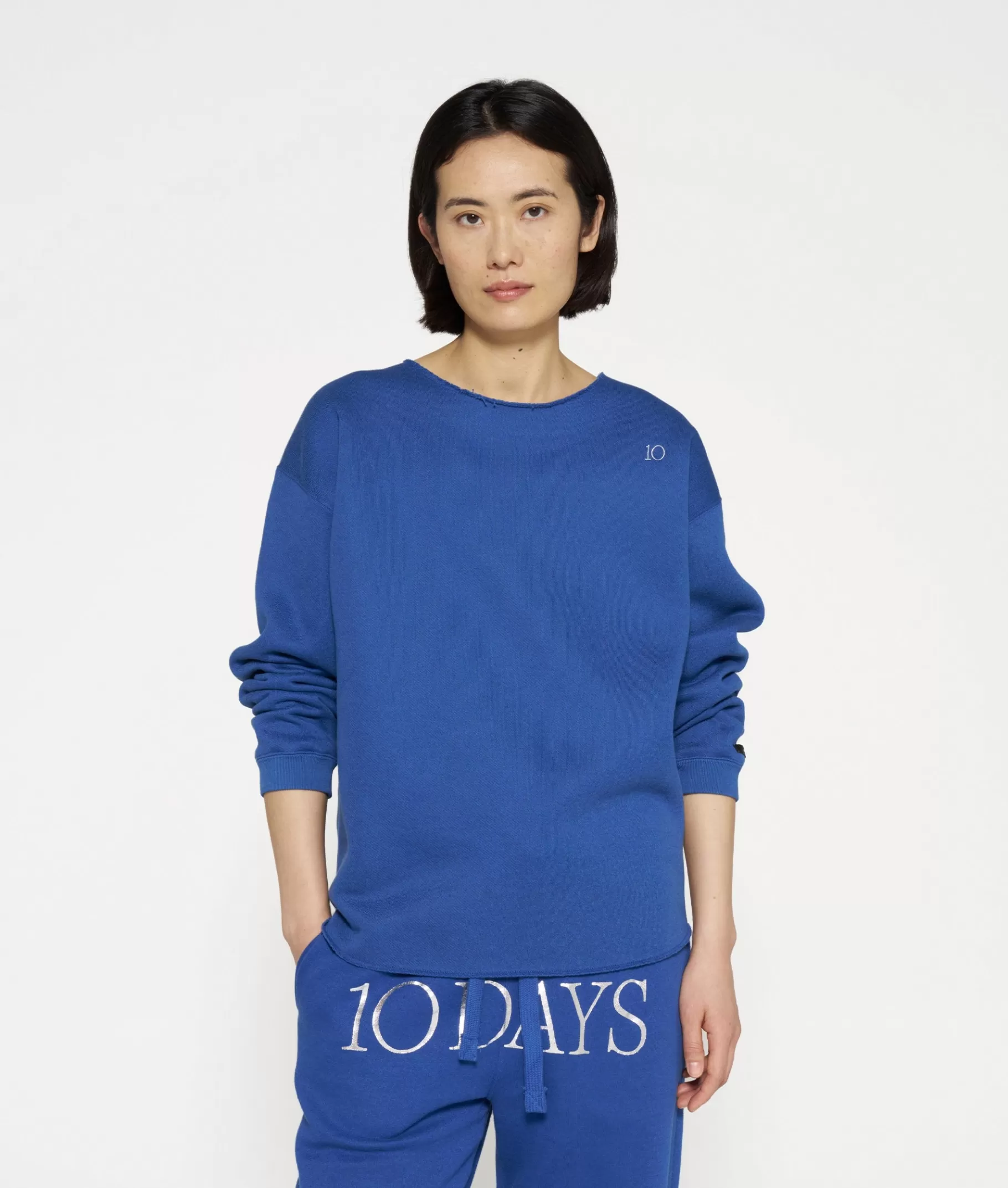 10DAYS raw edge statement sweater