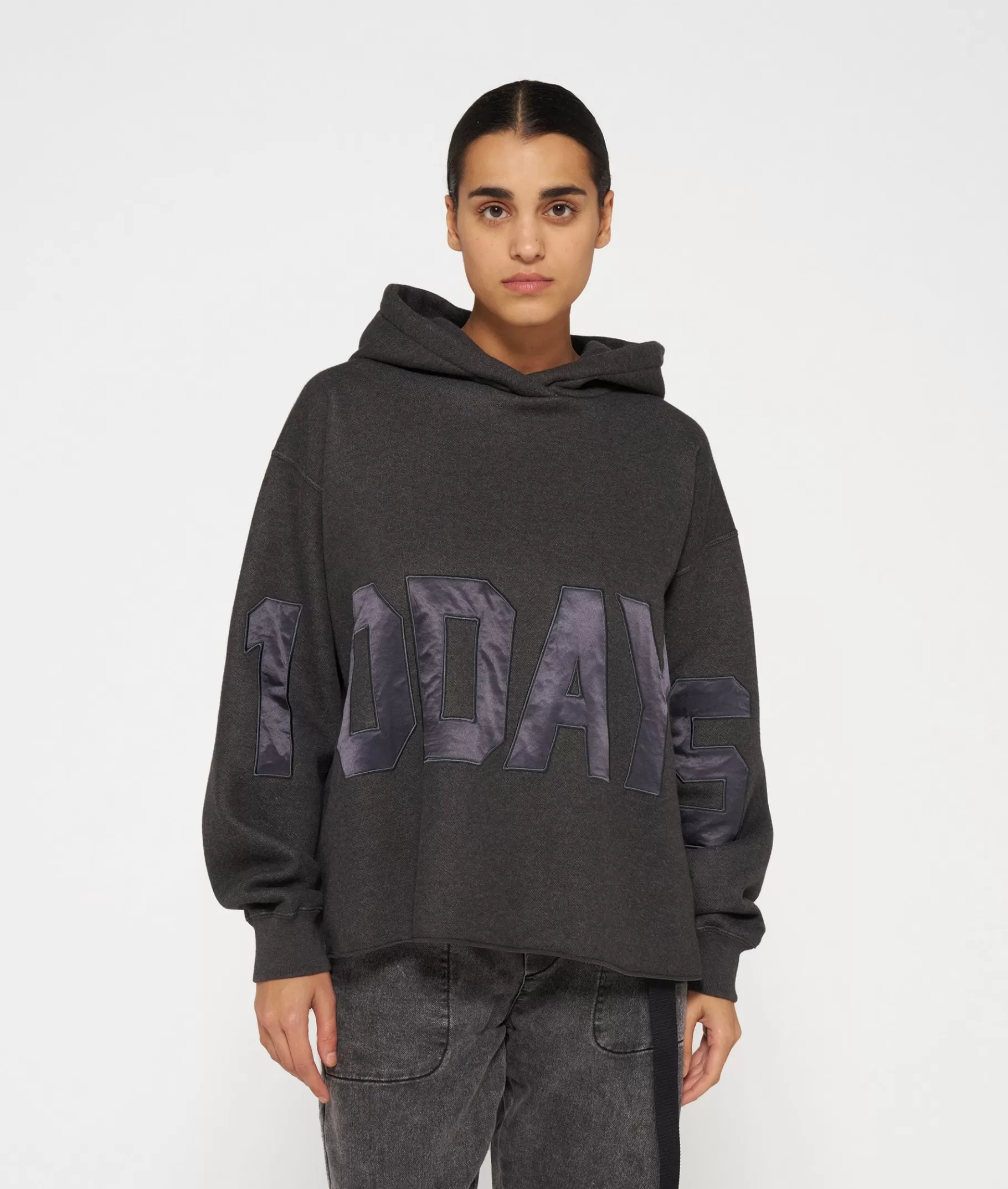 10DAYS statement logo hoodie