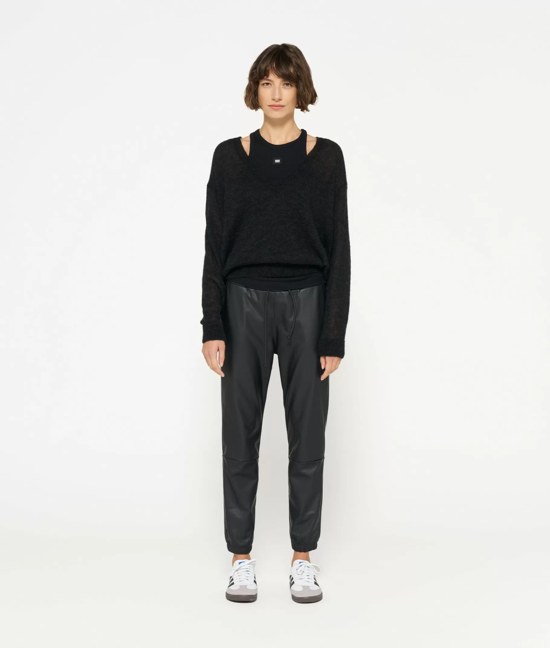 10DAYS THE LEATHERLOOK CROPPED JOGGER