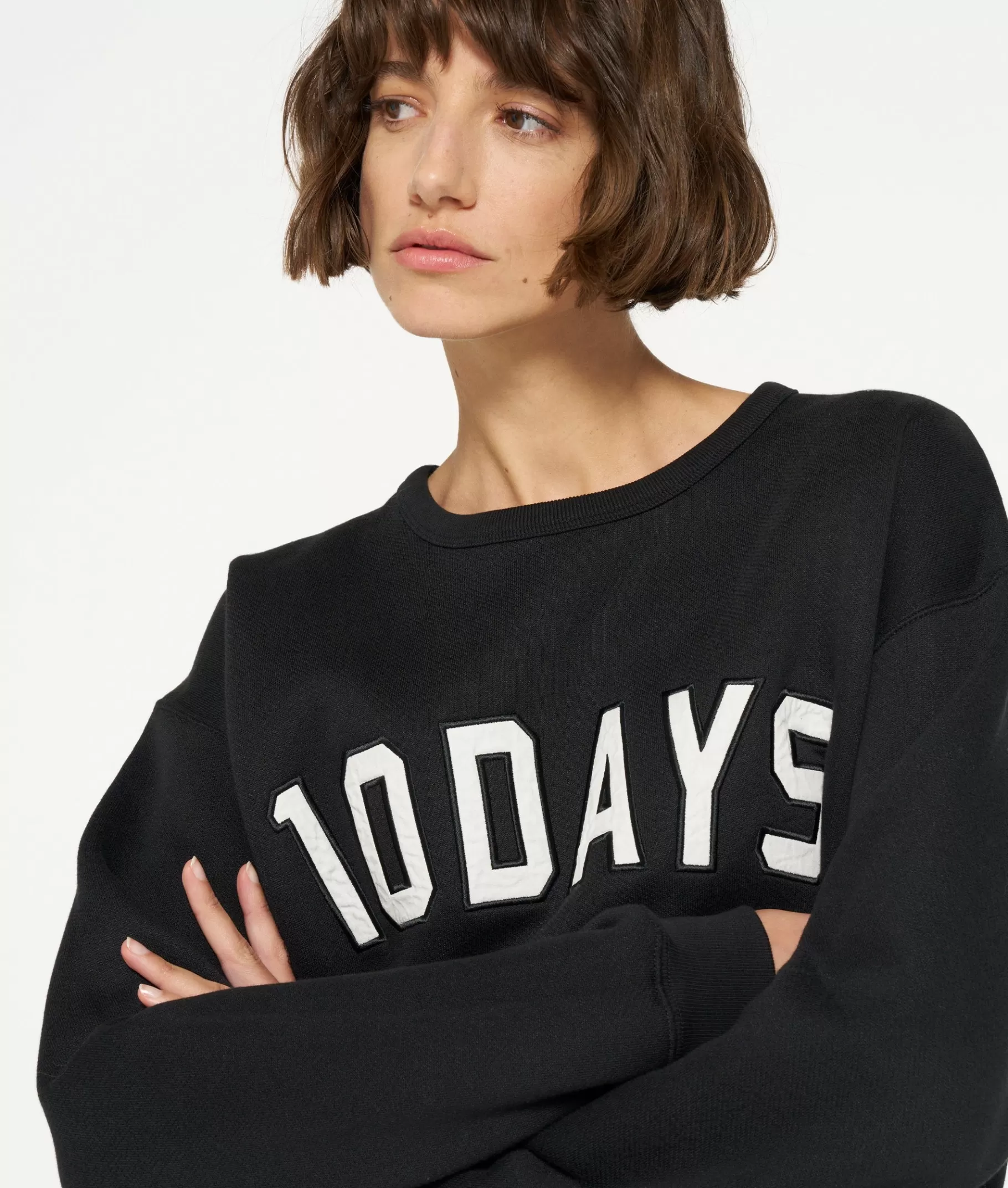 10DAYS THE STATEMENT SWEATER