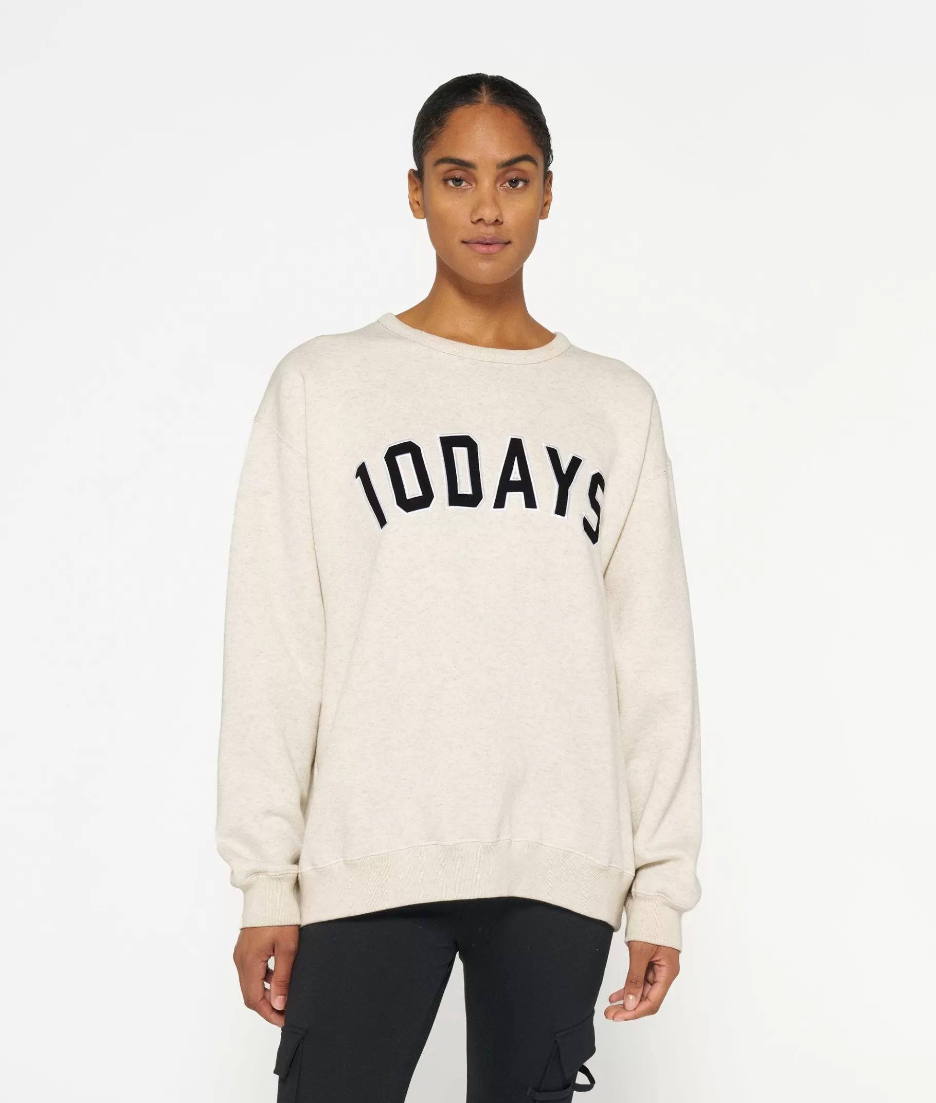 10DAYS THE STATEMENT SWEATER